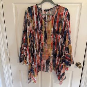Dor Dor Couture 2X Multicolor Abstract Tunic Bell Sleeve Sharkbite Top